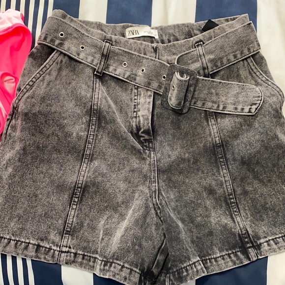 NWOT Zara High Waisted Shorts - Picture 1 of 3